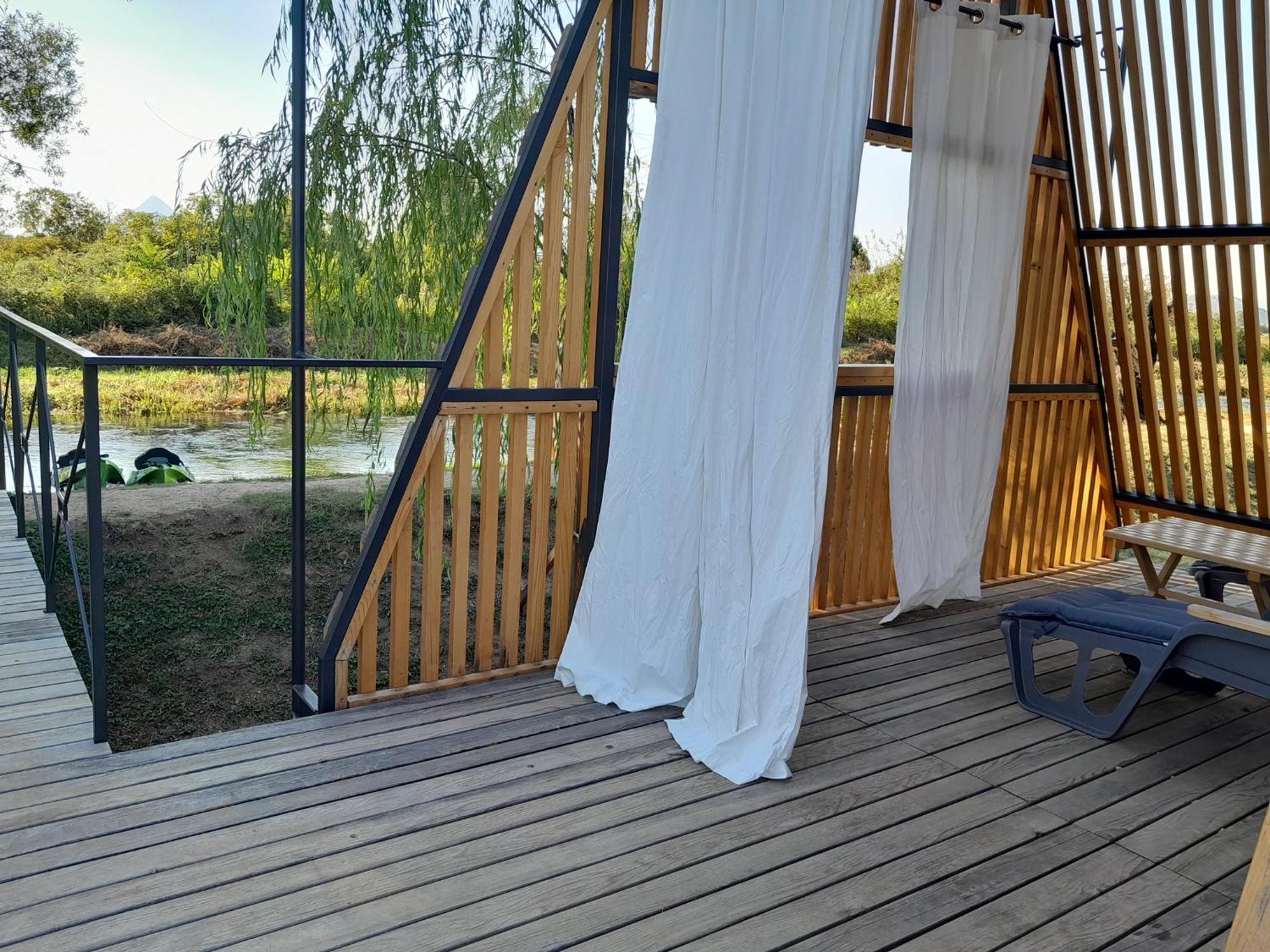 Glamping House Two Rivers Любушки Екстер'єр фото