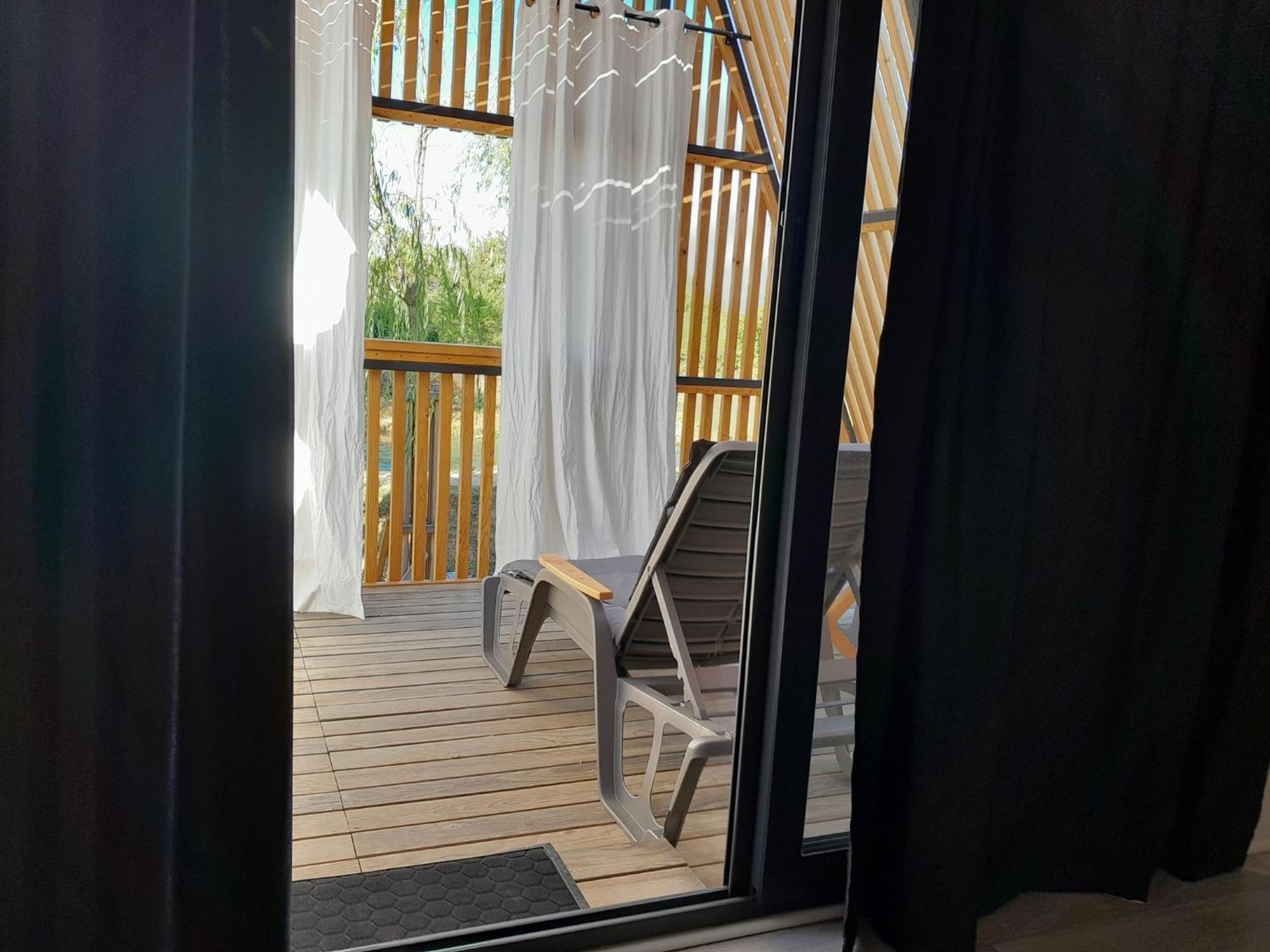 Glamping House Two Rivers Любушки Екстер'єр фото